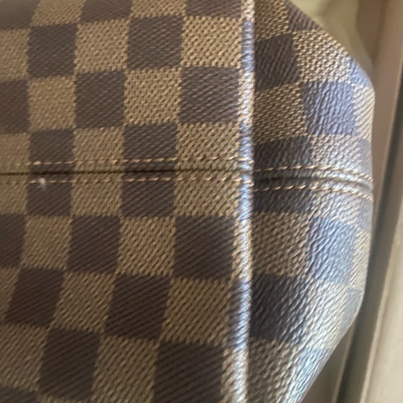 Louis Vuitton Graceful MM w/ Orange Gift Box - Picture 7 of 9